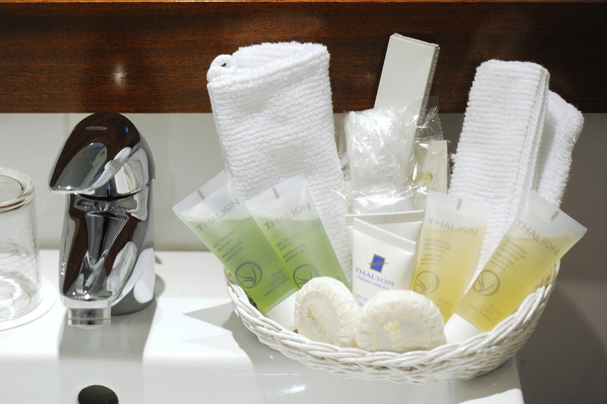 רוסקוף Relais & Chateaux Le Brittany & Spa מראה חיצוני תמונה